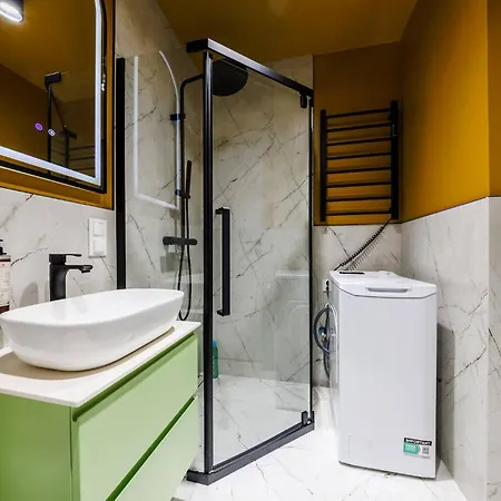 M2 Aura With Free Parking By Staynest Appartement *