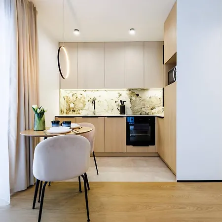 Apartment M2 Aura With Ac, Free Parking By Staynest