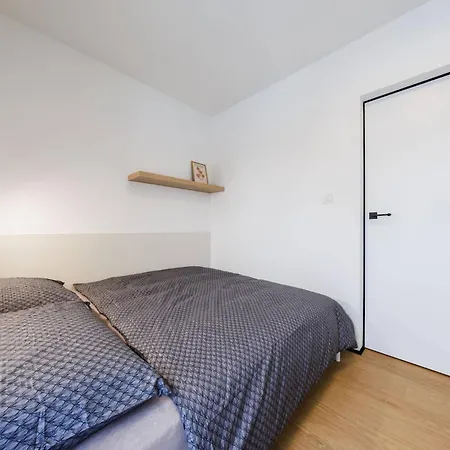 Apartment M2 Aura With Ac, Free Parking By Staynest Rzeszow