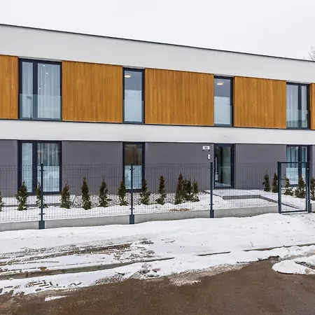 M2 Aura With Ac, Free Parking By Staynest