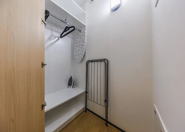 Appartement M2 Aura With Free Parking By Staynest *