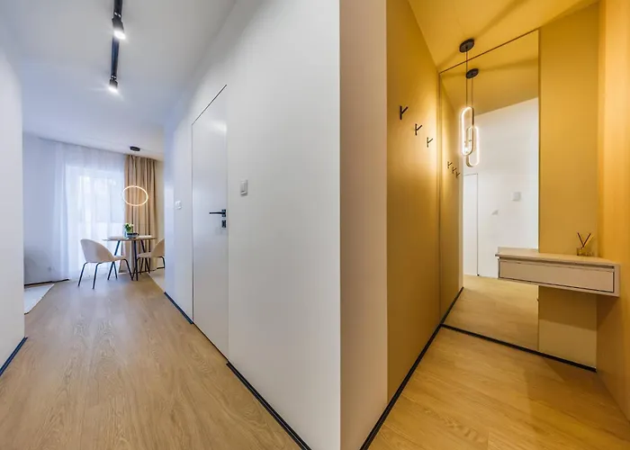Appartement M2 Aura With Free Parking By Staynest Rzeszów